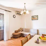 Apartamento In 7947 *